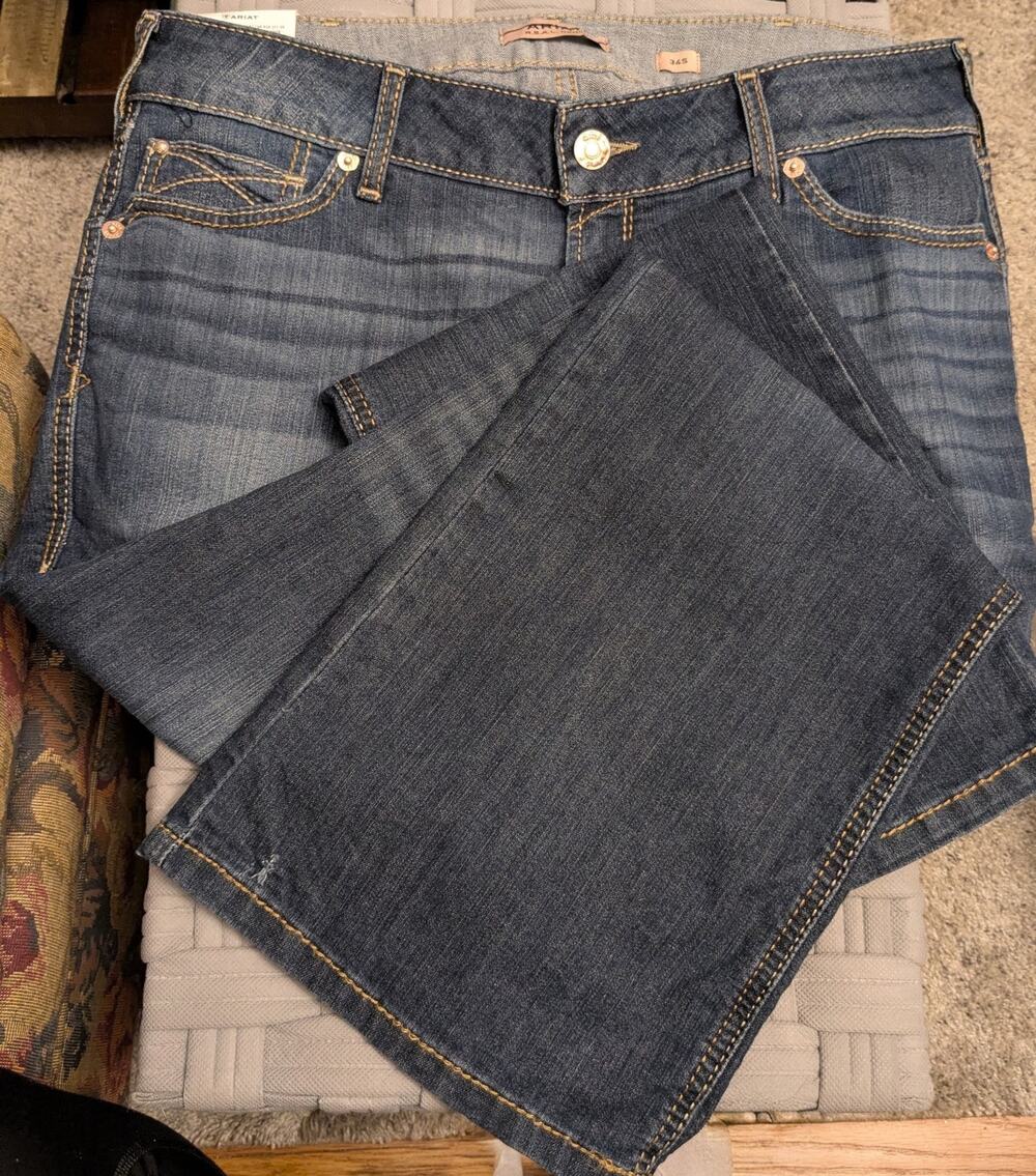 Ariat R.E.A.L. Denim Jeans 34S NWT
